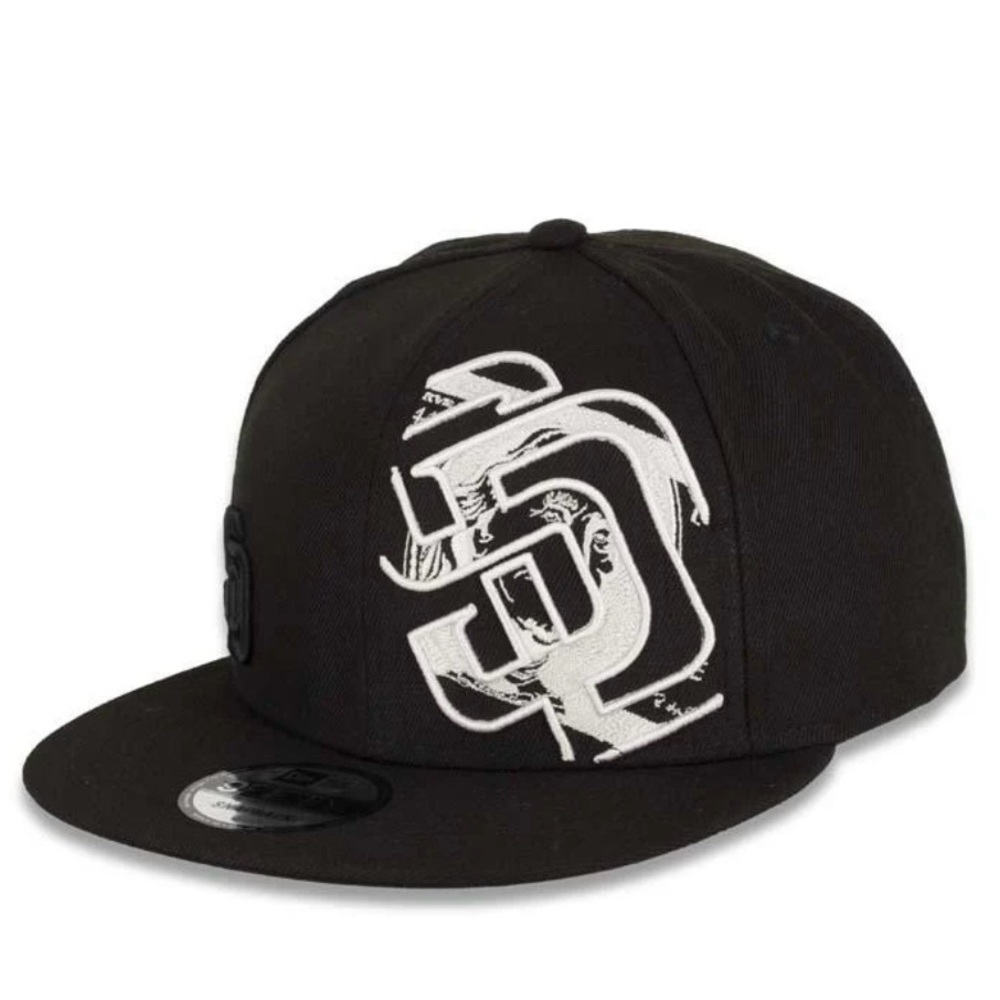 SD Padres New Era MLB 59FIFTY Cap Hat Black Crown/Visor Black/White